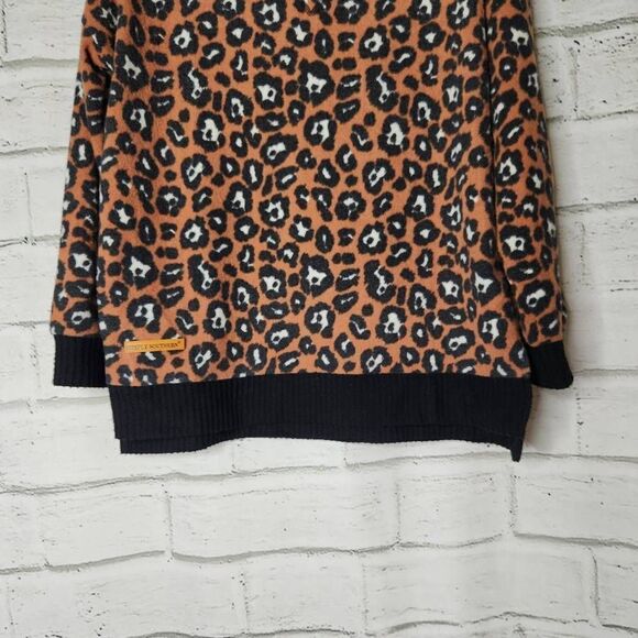 Simply Southern Collection Animal Print Pullover Sweater Multicolor Size Medium - Picture 4 of 13